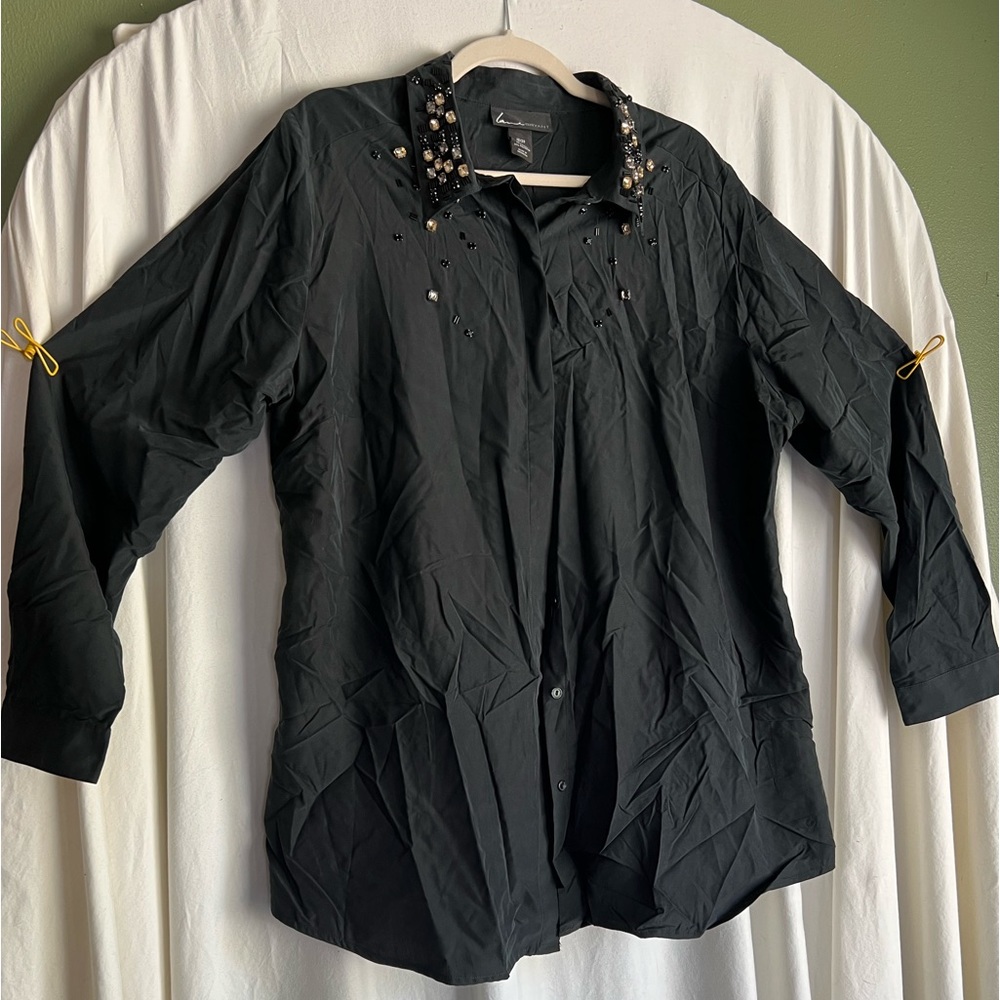Lane Bryant Hide a button Rhinestone Bling!! Black blouse. Size 18/20